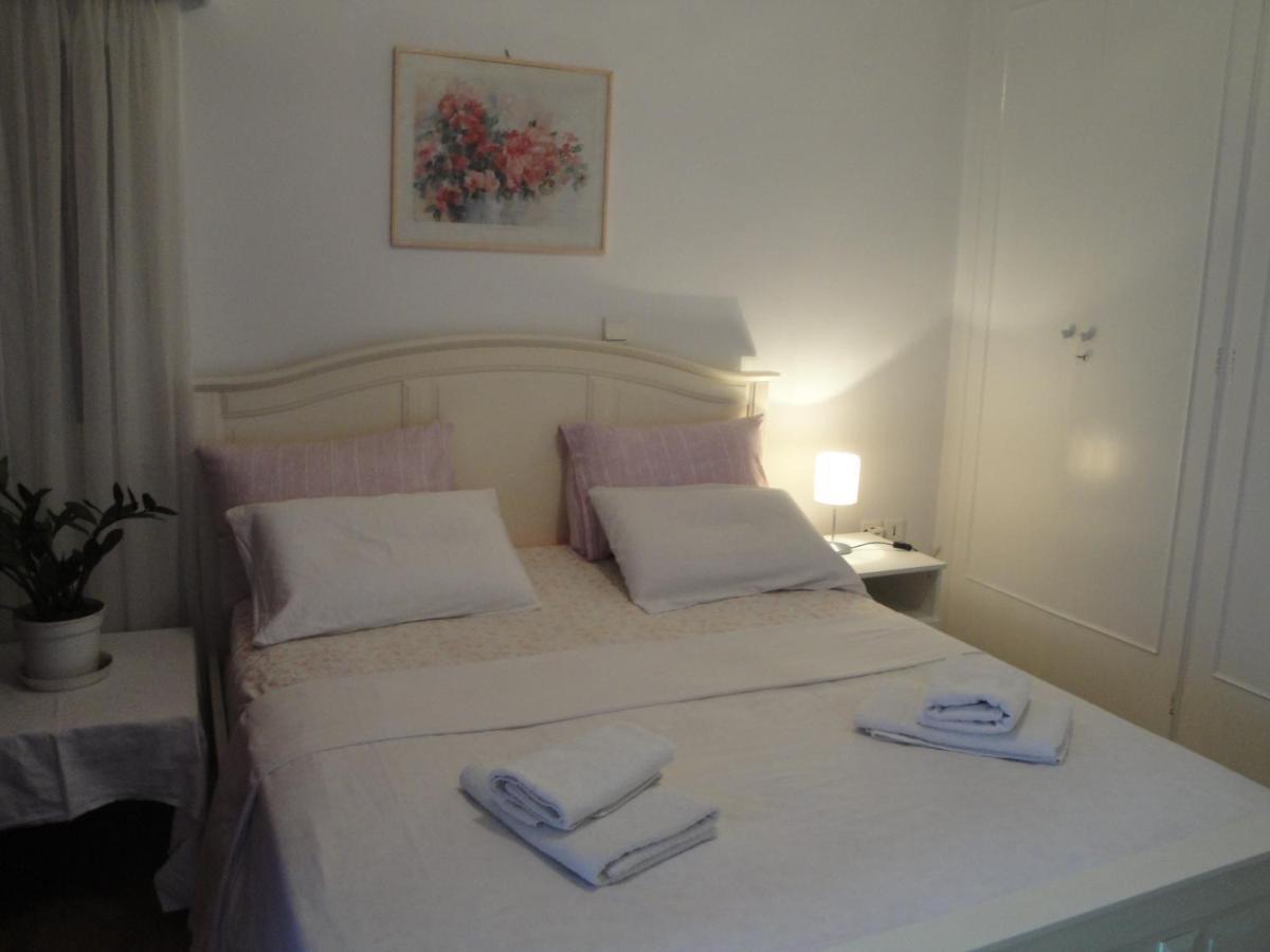 Flor De Mayo,Apt In Alimos Near The Sea 雅典 外观 照片